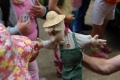 Děti provede zkušený zahradník nebo některý z jeho pomocníků